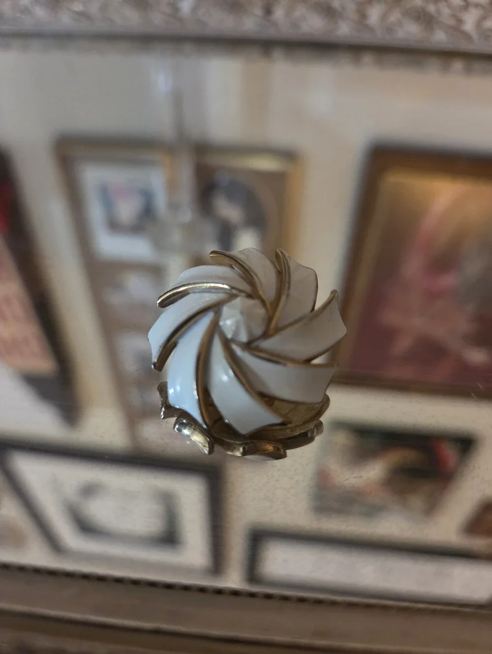 Vintage Crown Trifari White Thermoset Clip On Earrings